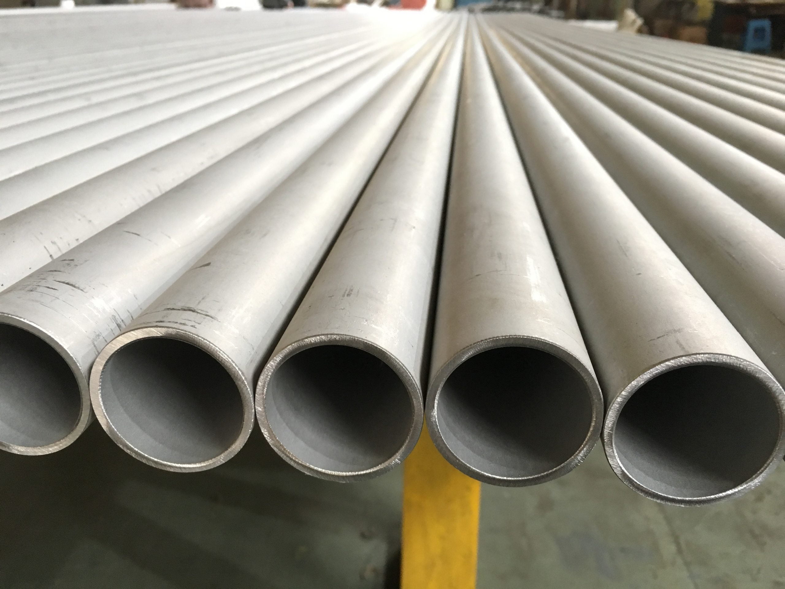 Stainless Steel Pipes Seamless ERW JINDAL 304 316 310 Chennai BEST